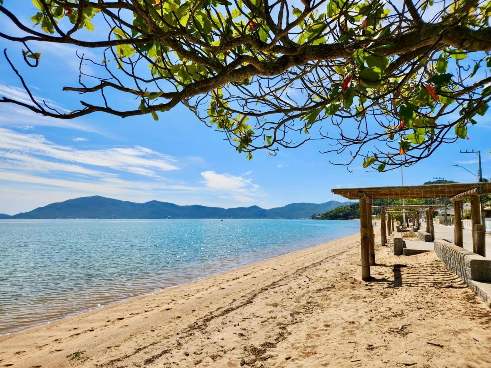 Gray House - Com Piscina Pertinho Do Mar! Βίλα Palhoça Εξωτερικό φωτογραφία