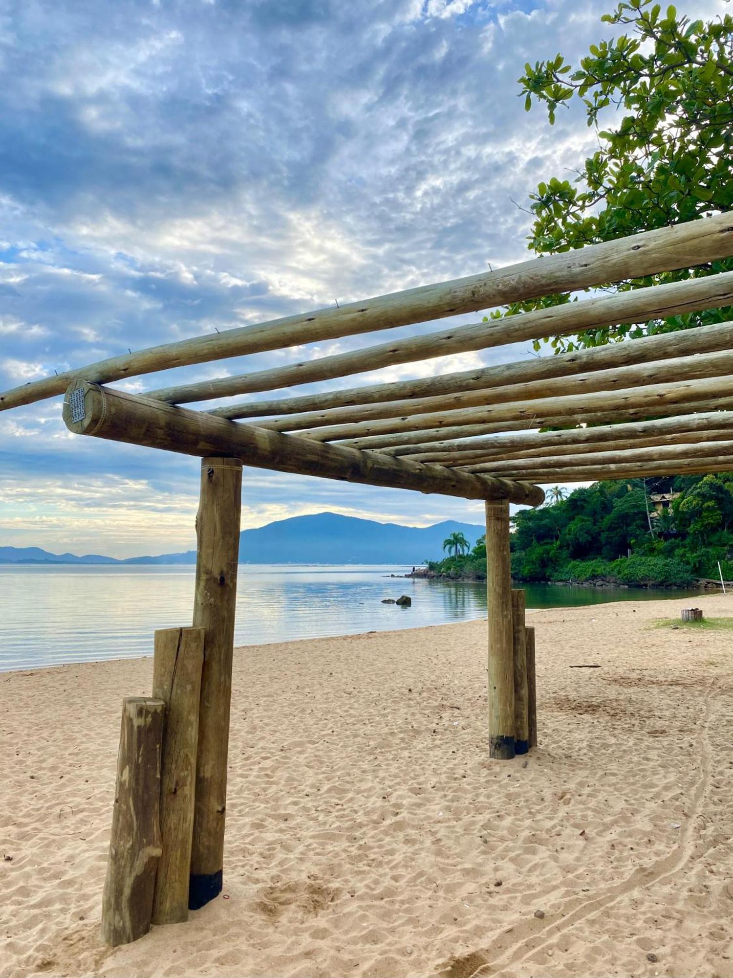 Gray House - Com Piscina Pertinho Do Mar! Βίλα Palhoça Εξωτερικό φωτογραφία